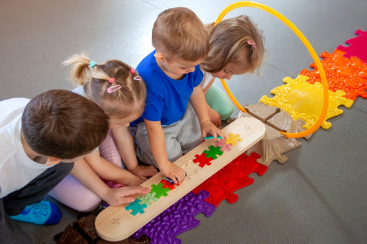 Footbridge with MUFFIK Nano Puzzles (10pcs)